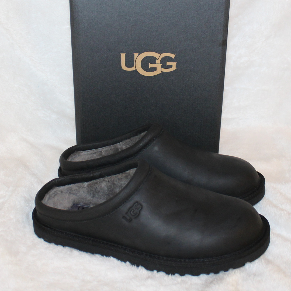 UGG LEATHER CLOG SHEARLING SLIPPERS NEW BLACK - Picture 1 of 8